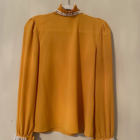 EXPLOSION- mustard blouse - Picture 2 of 8